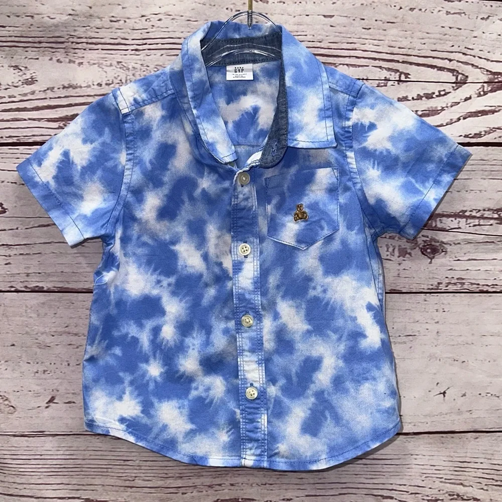 Gap Cloud Shirt Size 18-24 Months